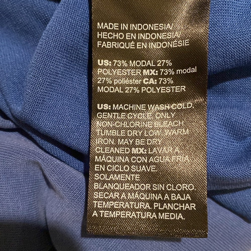 Chico’s Zenergy Women’s Blue Shirt 3/4 Length Sleeves Very Soft Size 4 - Picture 6 of 6